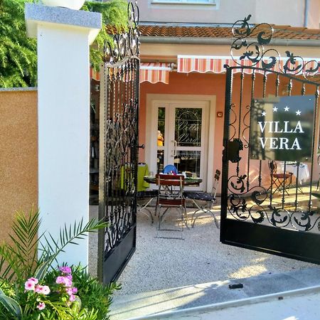 Hotel Villa Vera 2 Fažana Dış mekan fotoğraf