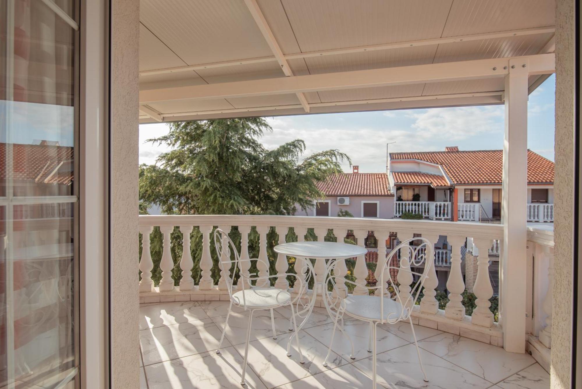 Hotel Villa Vera 2 Fažana Dış mekan fotoğraf