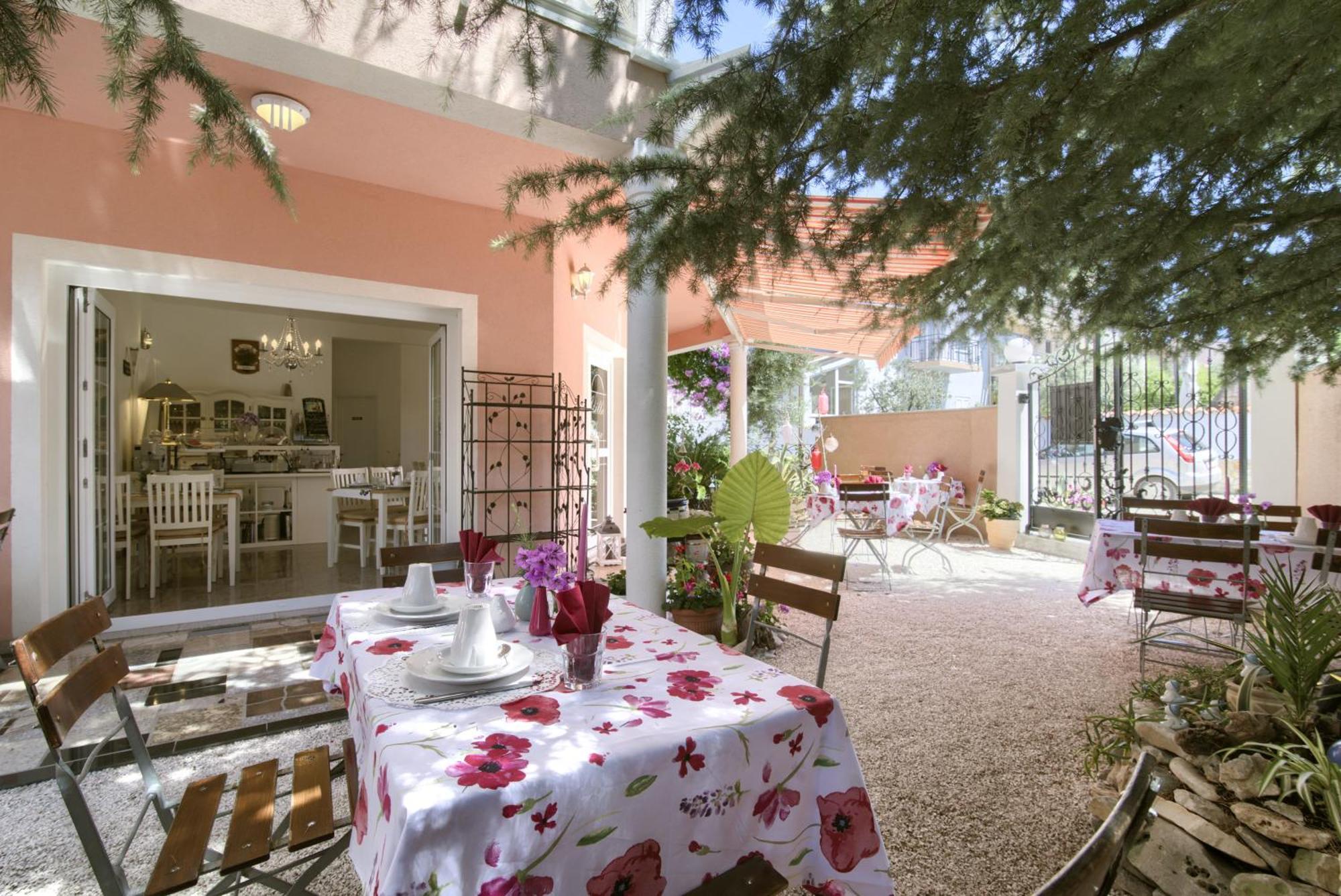 Hotel Villa Vera 2 Fažana Dış mekan fotoğraf